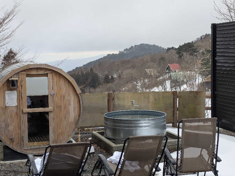 LUONTE -霧の高原Glamping(四国中央市)|共用水風呂10℃