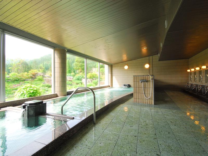 花の駅・片品花咲の湯(片品村)