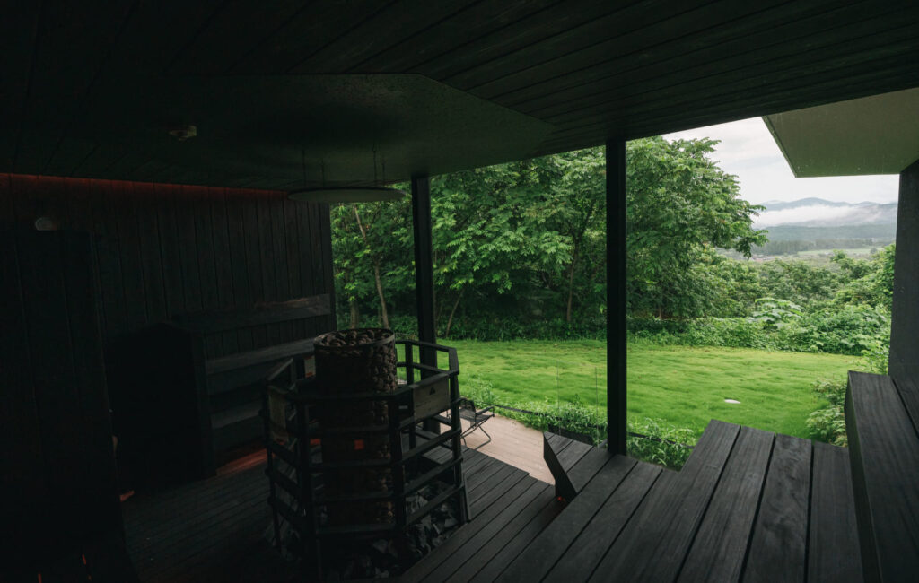 Snow Peak FIELD SUITE SPA HEADQUARTERS(三条市)