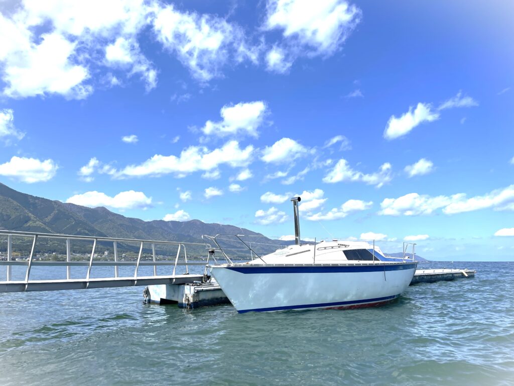琵琶湖でヨットサウナatワニベース(大津市)