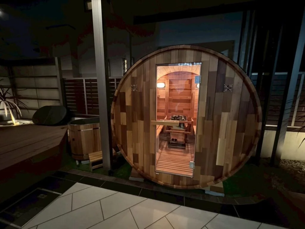 バレルサウナ　水風呂チラー