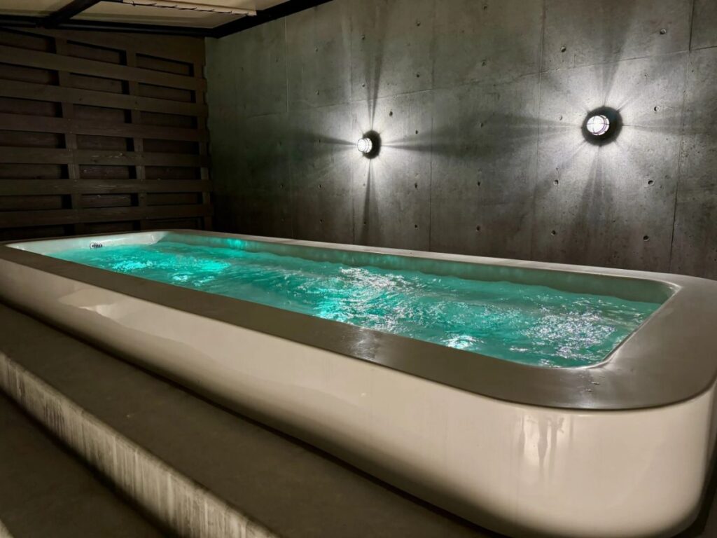 水風呂チラードットコム　導入施工事例