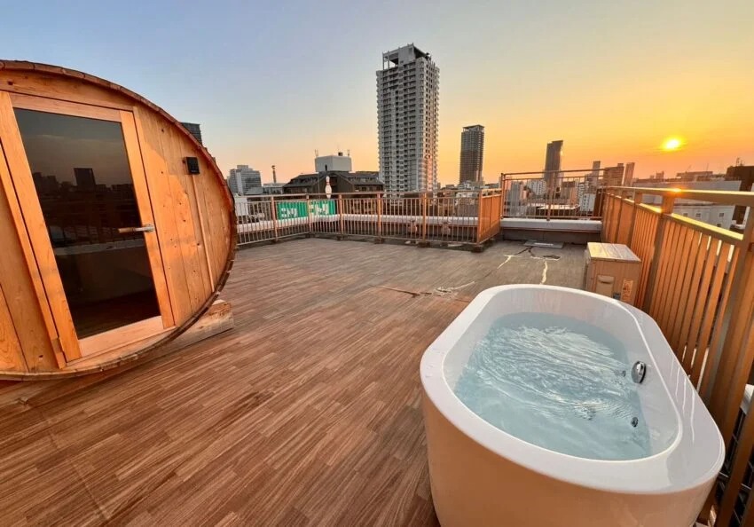 サウナ水風呂 屋上導入事例