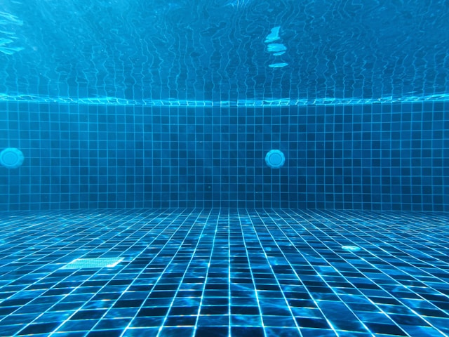 水風呂 深い