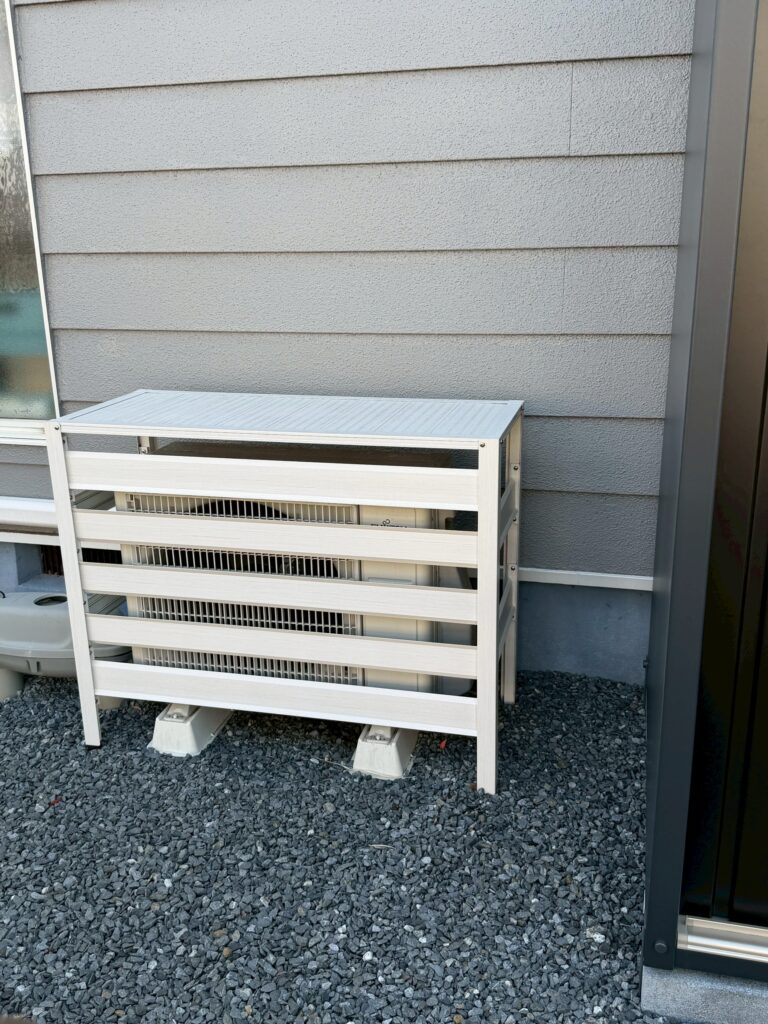 水風呂　チラー　室外機